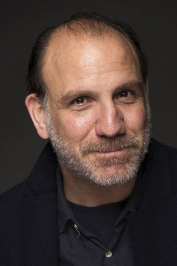 Photo of actor Nick Sandow