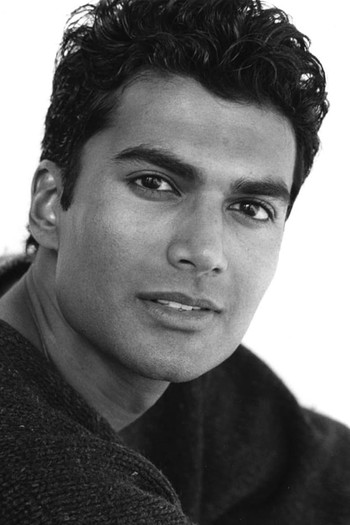 Фото актора Sendhil Ramamurthy