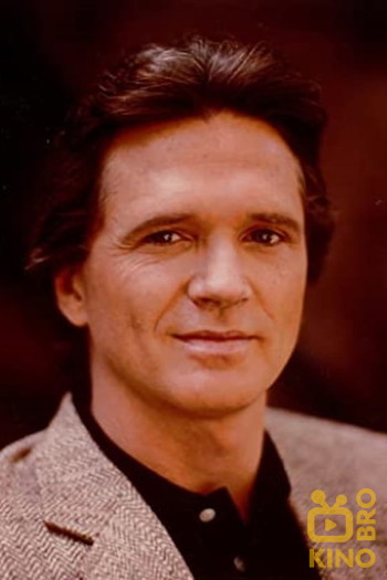 Photo of actor Tom Mason