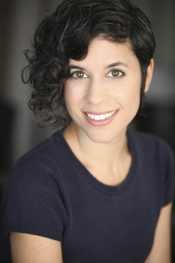 Фото актрисы Ashly Burch