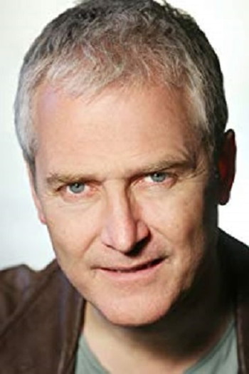 Photo of actor Maurice Byrne