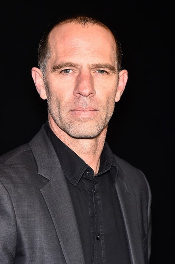 Photo of actor Neil Sandilands