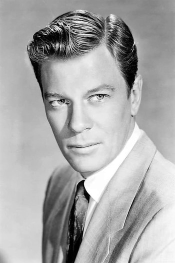 Photo of actor Peter Graves