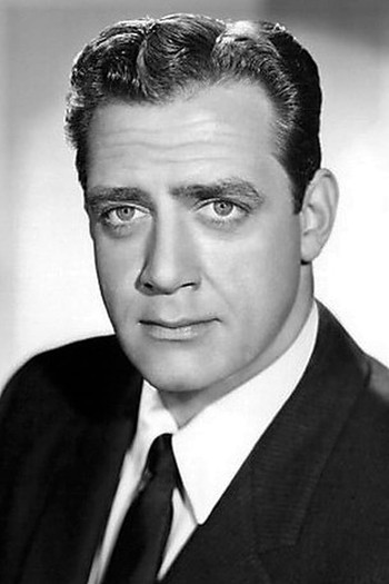 Photo of actor Raymond Burr