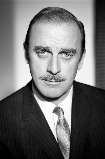 Photo of actor John Dehner