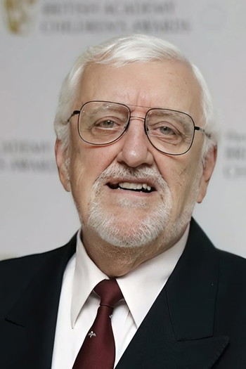 Фото актёра Bernard Cribbins