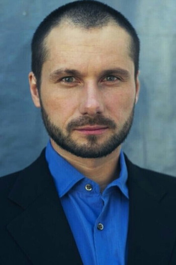 Photo of actor Roman Varshavsky