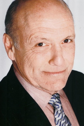 Photo of actor Sonny Carl Davis