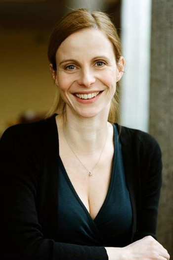 Photo of actress Julia Jäger