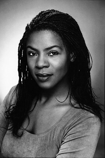 Photo of actress Starla Benford