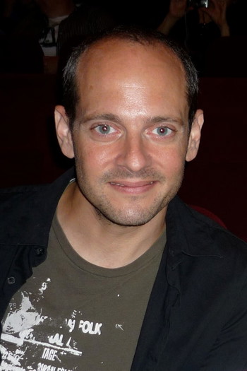 Photo of actor Jonathan Slavin