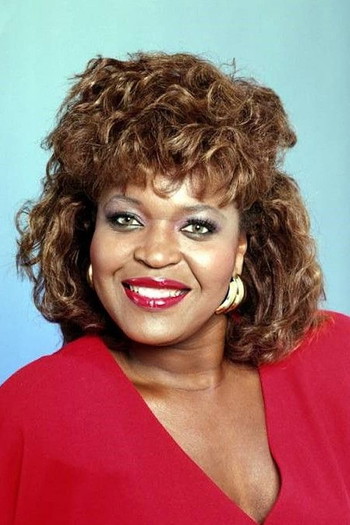 Photo of actress Alaina Reed Hall