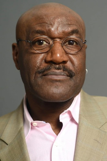 Photo of actor Delroy Lindo