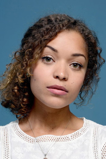 Фото акторки Antonia Thomas