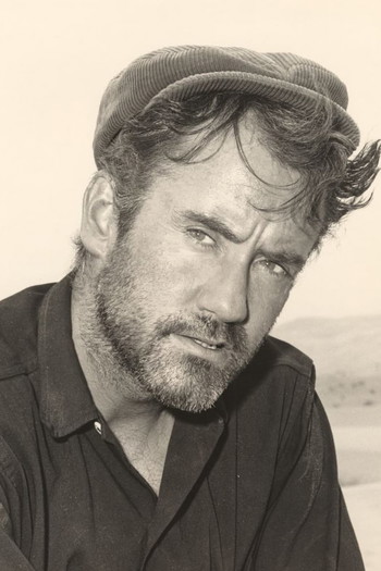 Photo of actor Ian Bannen