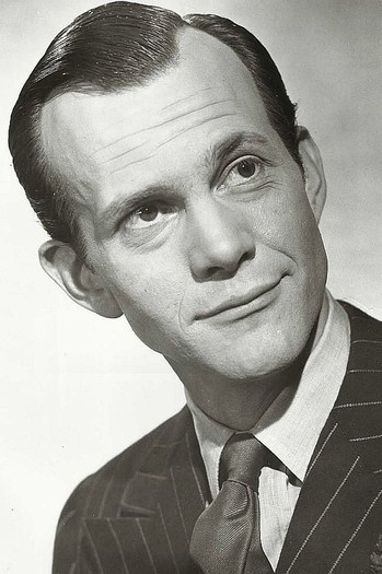 Photo of actor Daniel Massey