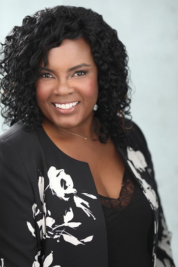 Photo of actress Angela Moore