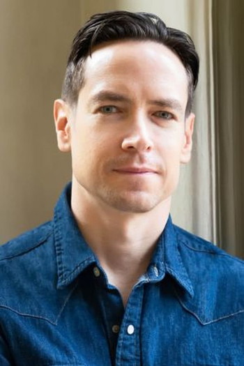 Photo of actor Sascha Radetsky