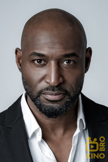 Photo of actor Adrian Holmes