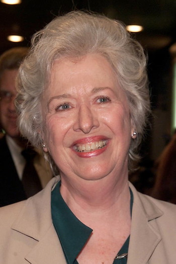 Photo of actress Polly Holliday