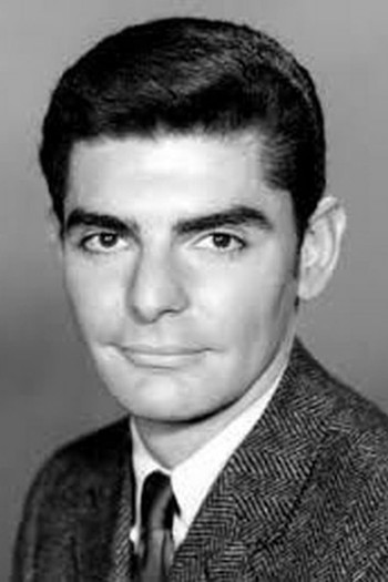 Photo of actor Richard Benjamin