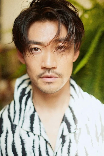 Photo of actor Li Donghe