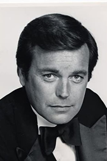 Photo of actor Robert Wagner