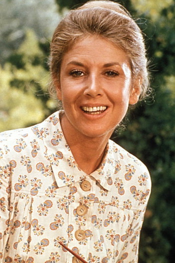 Photo of actress Michael Learned