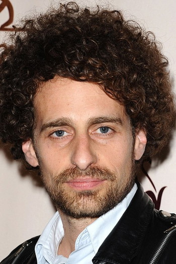 Photo of actor Isaac Kappy