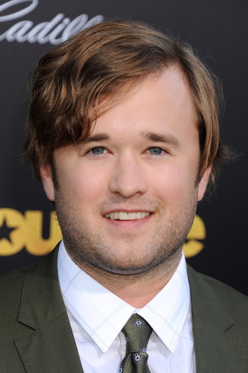 Photo of actor Haley Joel Osment