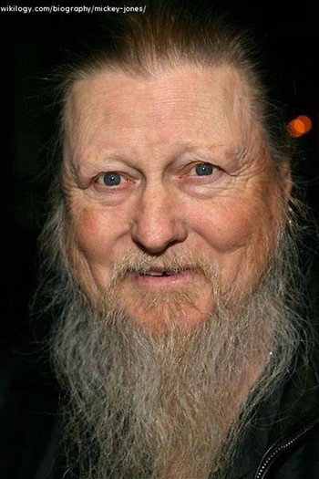 Photo of actor Mickey Jones