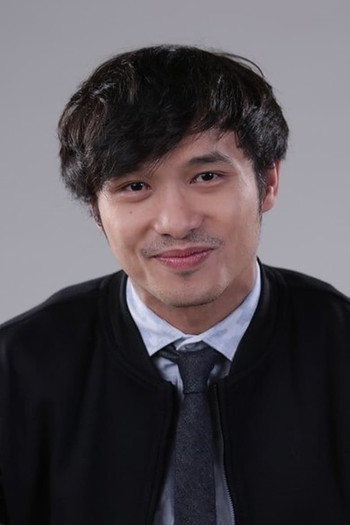 Photo of actor Kean Cipriano