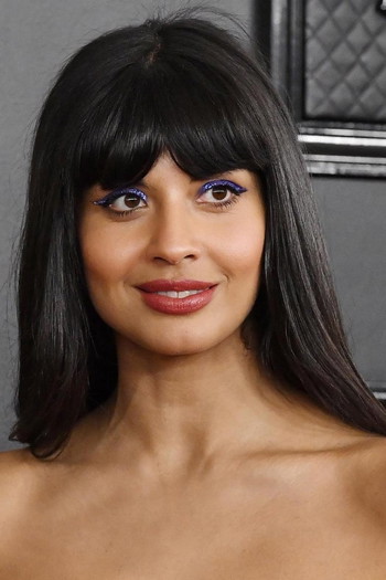 Фото актрисы Jameela Jamil