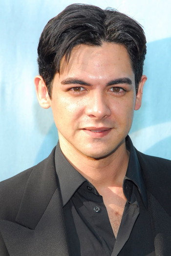 Photo of actor Alexis Cruz