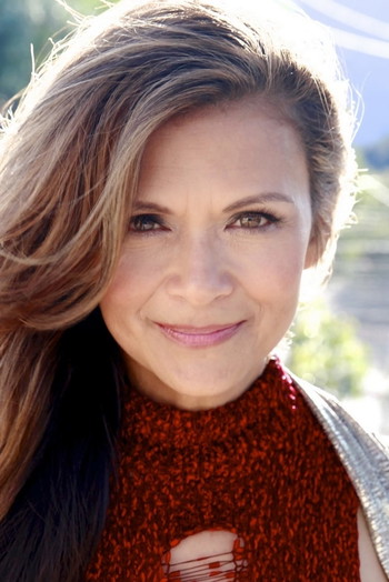 Фото акторки Nia Peeples