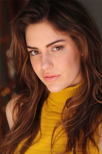 Photo of actress Brianna Joy Chomer