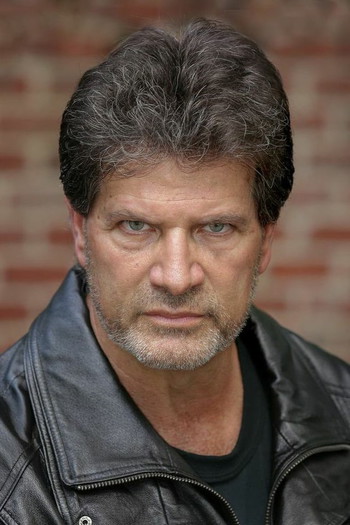 Photo of actor Daniel Greene