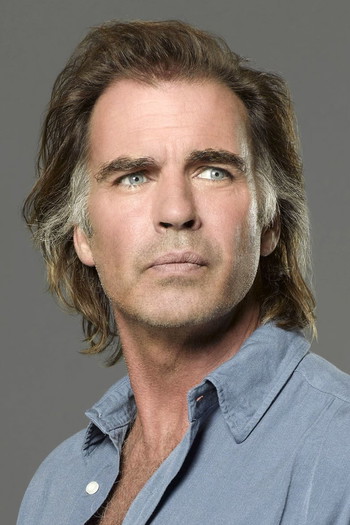 Photo of actor Jeff Fahey