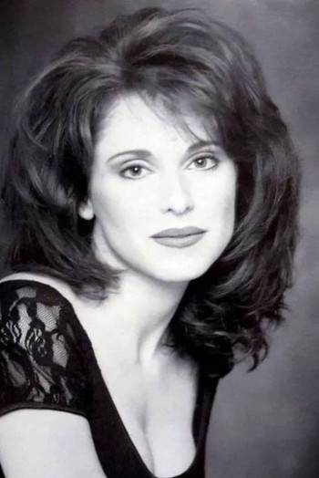 Photo of actress Gwen Somers