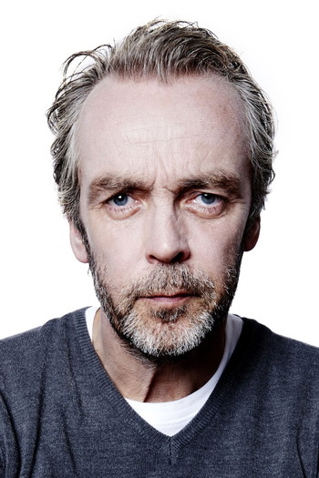 Photo of actor John Hannah