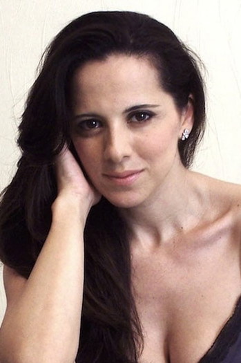 Photo of actress Tiziana Lodato