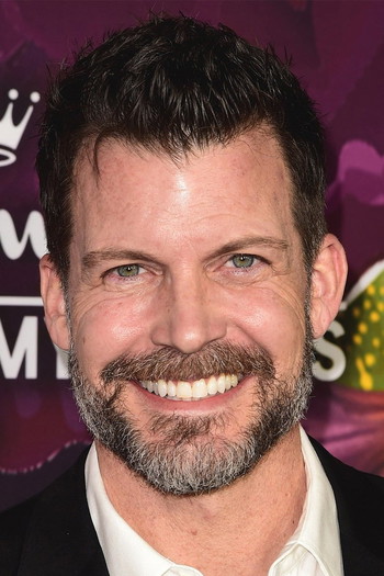 Фото актора Mark Deklin