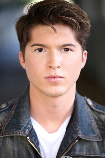 Photo of actor Paul Butcher