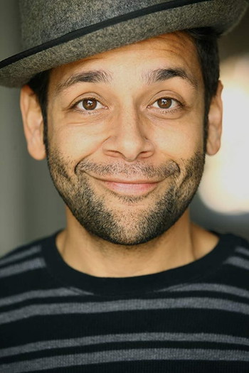 Photo of actor Izzy Diaz