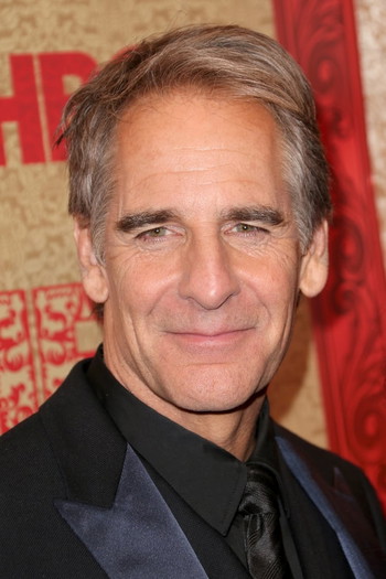 Photo of actor Scott Bakula