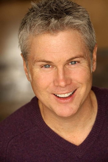 Photo of actor Stewart Scott