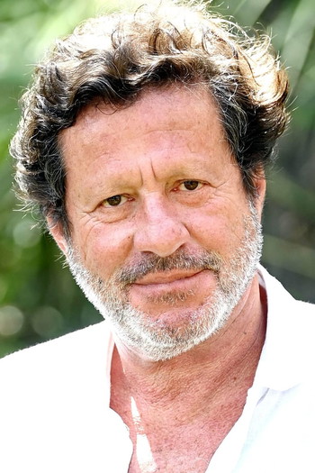 Photo of actor Joaquim de Almeida