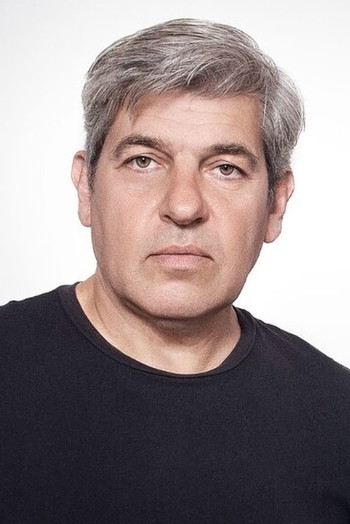 Photo of actor Claudio Martínez Bel