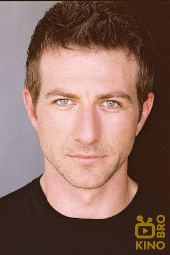 Photo of actor Rhett Giles