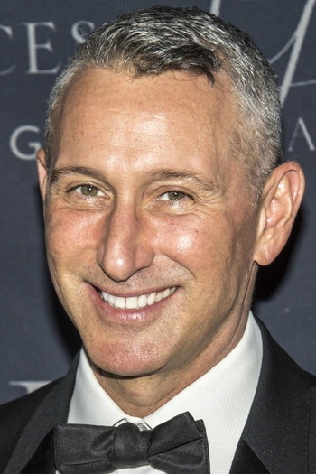 Photo of actor Adam Shankman